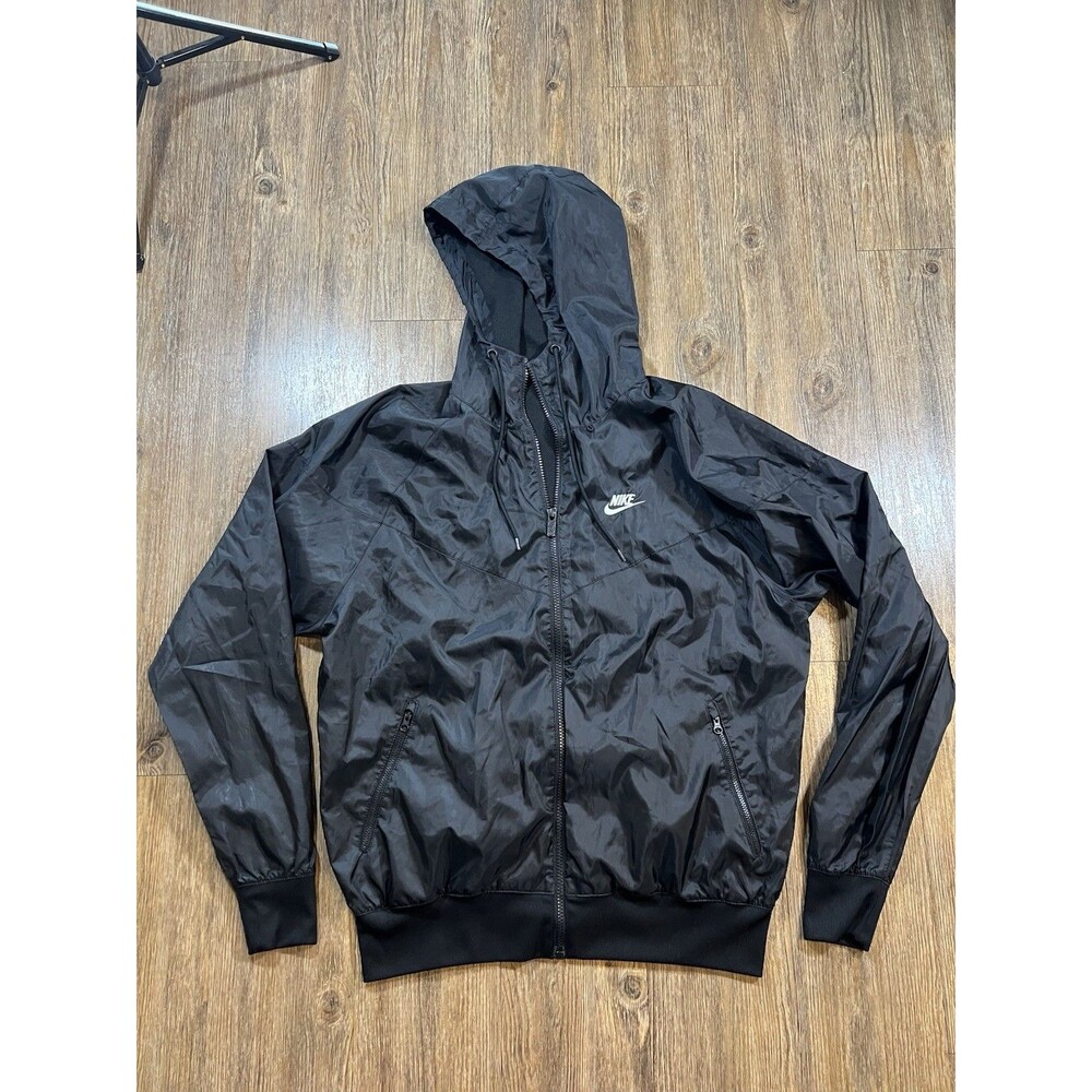 Nike Windrunner Windbreaker Hooded Jacket Mens Small Black DA0001